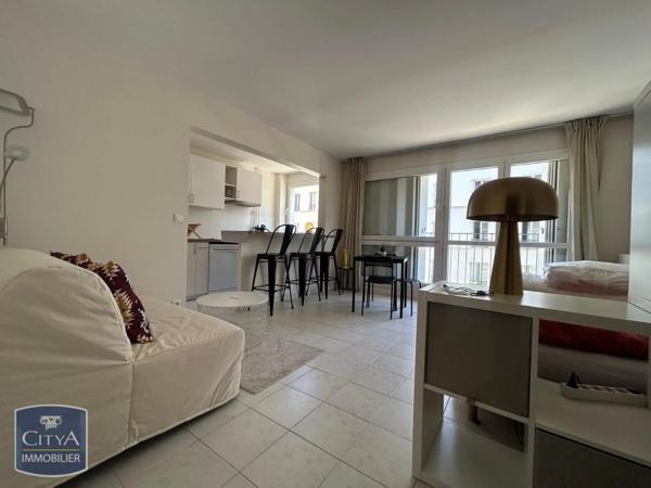 Appartement à louer 1 pièce 34.07m² Paris 19e Arrondissement (75019)