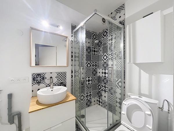 Studio rénové – Vieux Lille / Esplanade