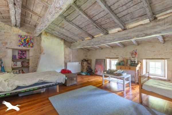 Maison à vendre 407 500 € Romegoux 7 p 158 m² DPE C