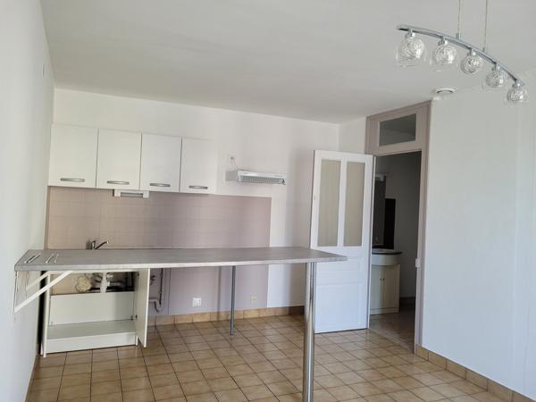 ensemble locatif 4 T3 loués