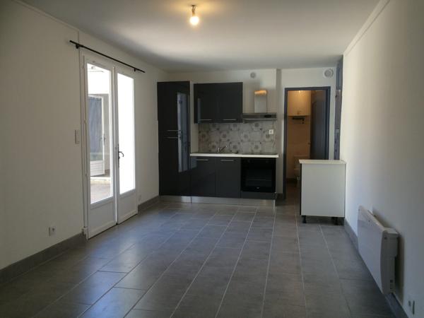 ensemble locatif 4 T3 loués