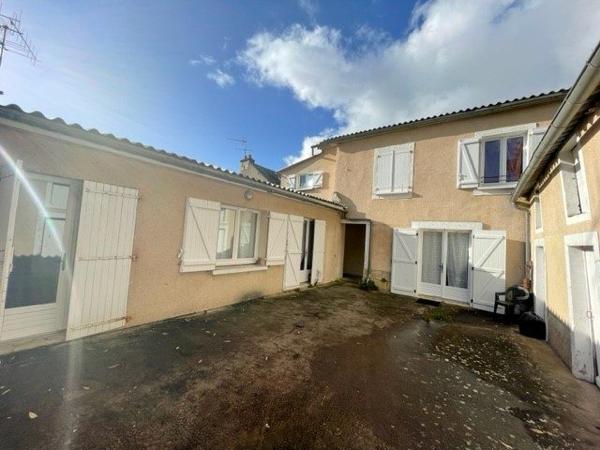 ensemble locatif 4 T3 loués