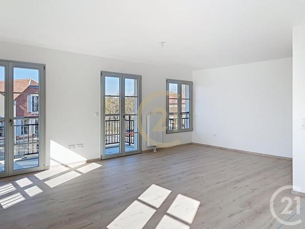 Appartement F4 à vendre  4 pièces - 89,60 m2 COMPIEGNE - 60