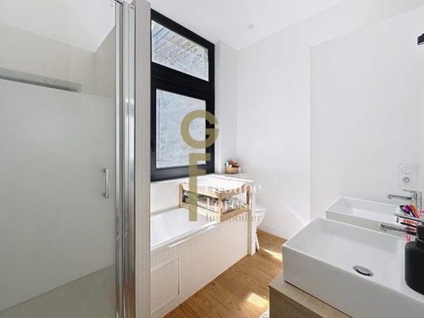 Maison mitoyenne 1 côté Lannoy Secteur Croix-Hem-Roubaix 100 m²