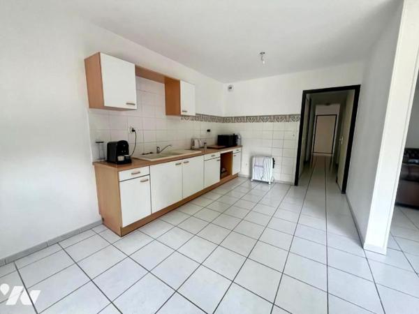 HYPER CENTRE SAINT AMAND LES EAUX APPARTEMENT T4