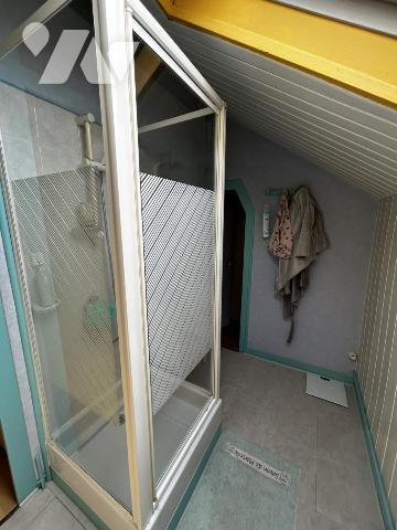 harmante maison avec jardin, dépendance et deux garages –