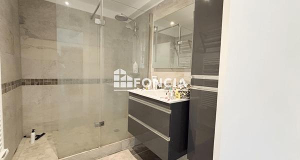 Location Appartement 3 pièces 52.18 m² - Sceaux 92330