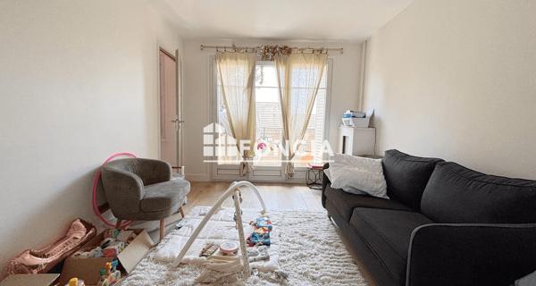 Location Appartement 3 pièces 52.18 m² - Sceaux 92330