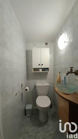 Maison de village 3 pièces de 65 m² à Rieupeyroux (12240)