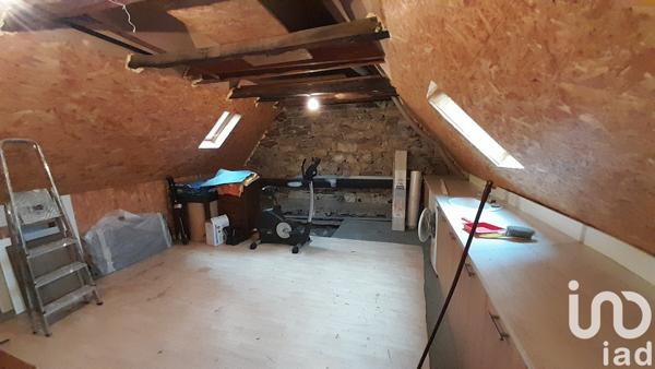 Maison de village 3 pièces de 65 m² à Rieupeyroux (12240)