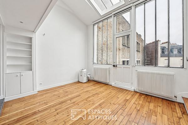 Atelier d’artiste traversant en dernier étage avec balcon – Jasmin Auteuil