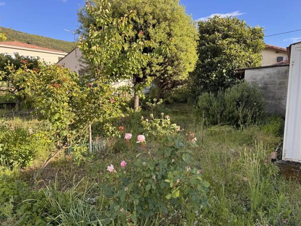 Vente                                                      Villa
                        
                     5 pièces                      68 m2                     à Lodève