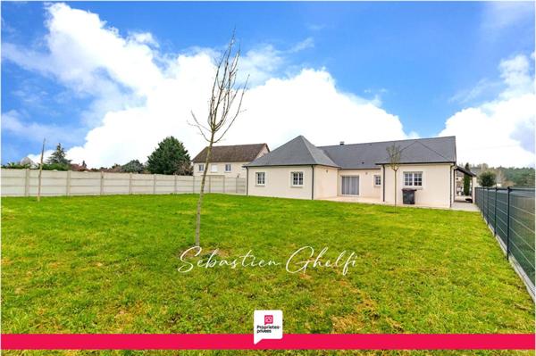 Belle maison de plain pied-3 chambres possibilité de 4-cellier-garage