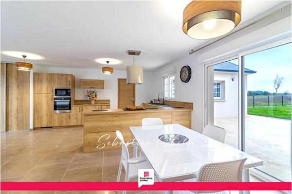 Belle maison de plain pied-3 chambres possibilité de 4-cellier-garage