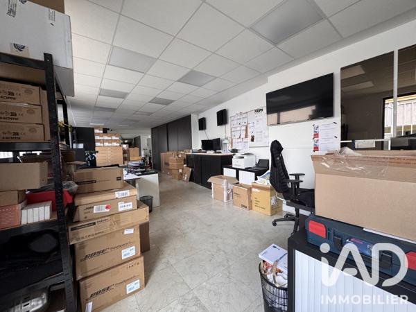 Murs commerciaux  à vendre 150 m² Garancières