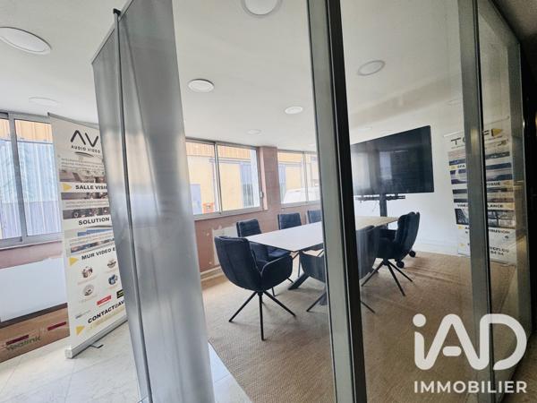Murs commerciaux  à vendre 150 m² Garancières