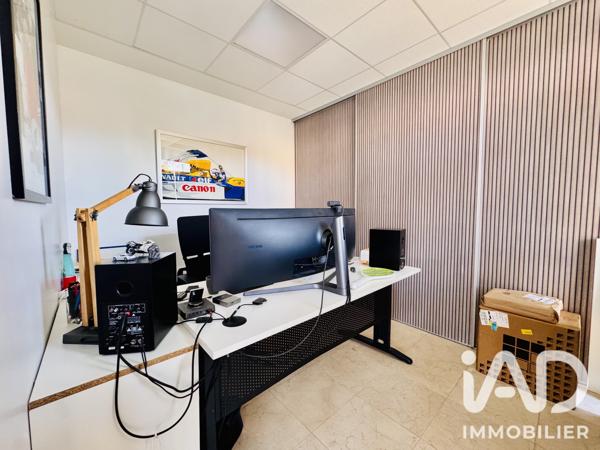 Murs commerciaux  à vendre 150 m² Garancières