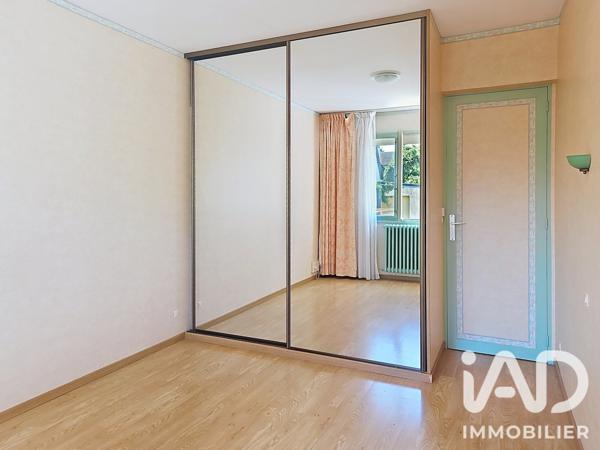 Maison à vendre 7 pièces 150,7 m² Les Mureaux