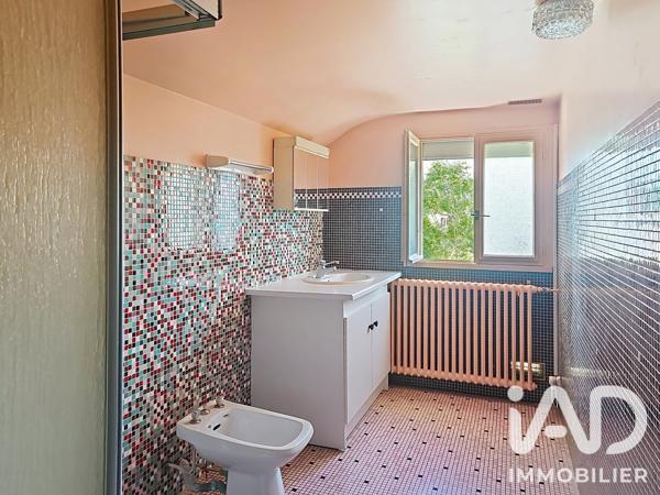 Maison à vendre 7 pièces 150,7 m² Les Mureaux