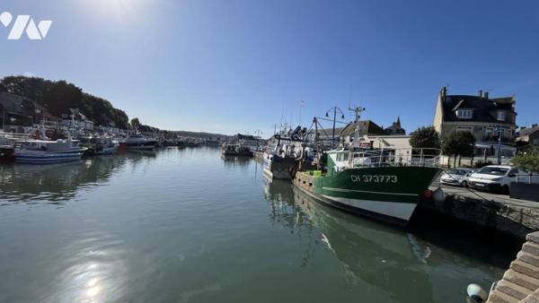 PORT EN BESSIN - Vue imprenable sur Port de Pêche