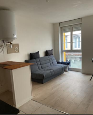 CENTRE de BOLBEC - Appartement  T2 MEUBLÉ de 30.96 m2