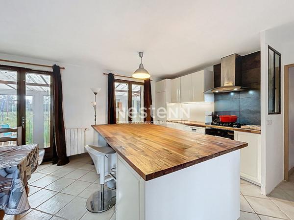 Maison Dreux 4 pièces, 3 chambres proche commerces et écoles, jardin cave, garage, véranda -86,08 m2 - 210 500€