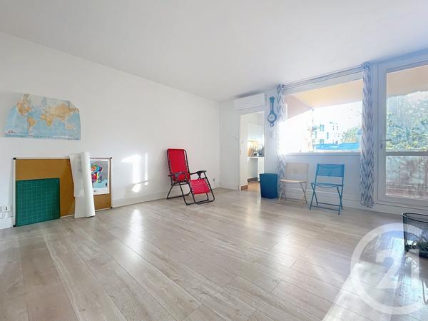 Appartement T2 à vendre  2 pièces - 43,21 m2 BAGNOLS SUR CEZE - 30