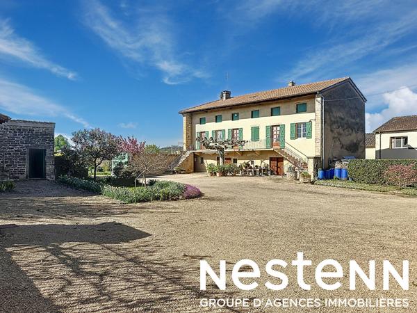 A vendre : Magnifique Propriété avec dépendances et jardin - à 10 minutes de Mâcon (71000)