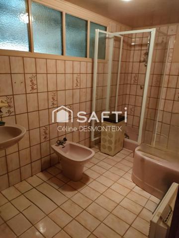 Maison de village à rénover sur MONTÉCHEROUX