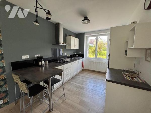 Maison à Vendre à Saint-Renan (29290) en Finistère (29)
Située à 300 m à pied du centre de Sai...