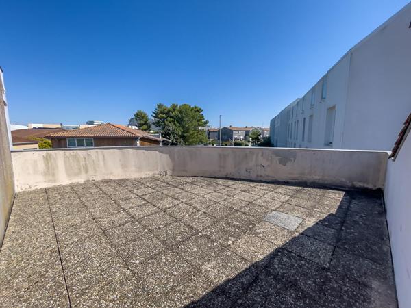 T1 bis en duplex - Terrasse 30 m² - Les Minimes,  
La rochelle 17000