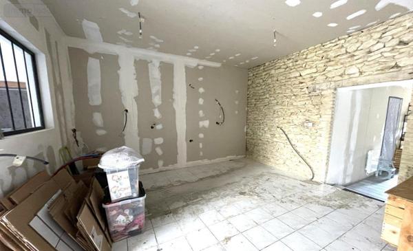 Maison à vendre à Nouans dans la Sarthe (72260), ref : 72126-3099