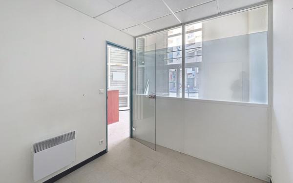 Maison à vendre    9 pièces •  Pau