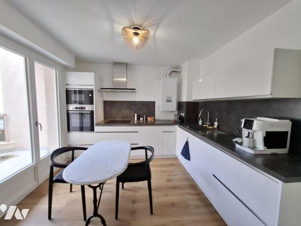 Appartement de type 4 rénové avec goût - LA ROCHE SUR YON