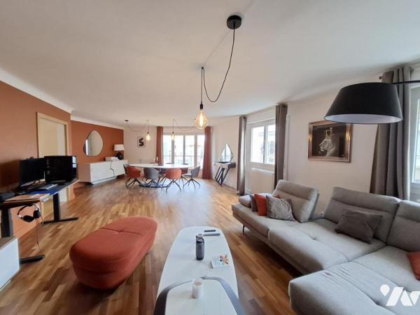 Appartement de type 4 rénové avec goût - LA ROCHE SUR YON