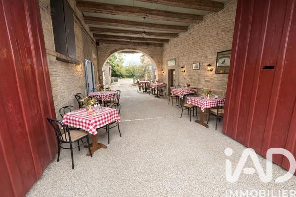 Immeuble à vendre 313 m² Villefagnan