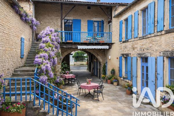 Immeuble à vendre 313 m² Villefagnan