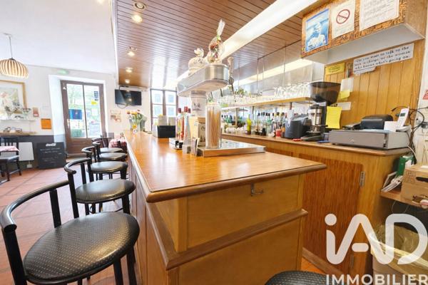 Immeuble à vendre 313 m² Villefagnan