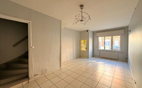 Maison à louer    4 pièces •  Armentières