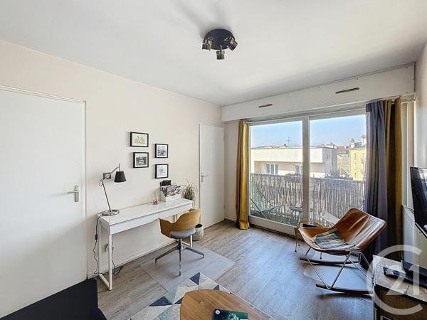 Appartement F1 à vendre  1 pièce - 23,84 m2 DIJON - 21