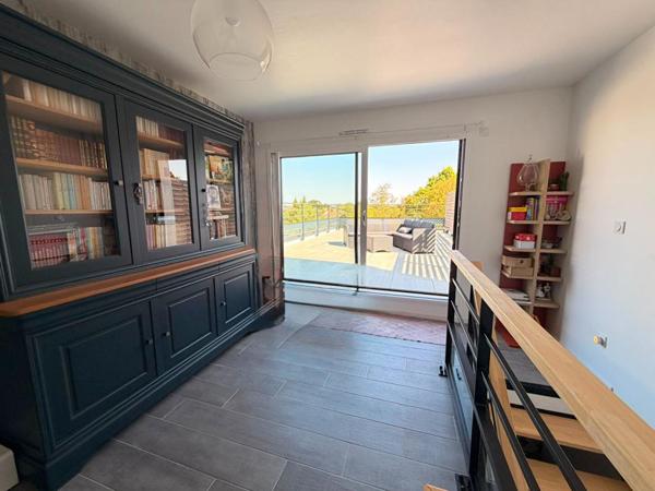 Maison contemporaine d'exception avec piscine couverte à Cholet
