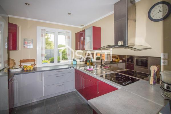 QUARTIER DES BOUCHOLEURS : PLAIN PIED 3 CHAMBRES AVEC GARAGE ET JARDIN AU CALME