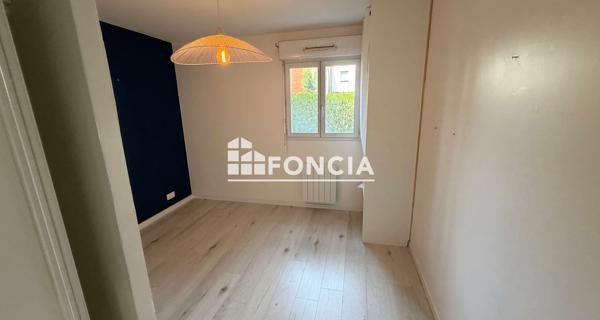 Location Appartement 3 pièces 75.41 m² - ÉTampes 91150