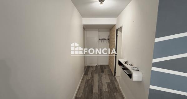 Location Appartement 3 pièces 75.41 m² - ÉTampes 91150