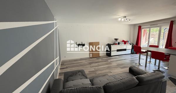 Location Appartement 3 pièces 75.41 m² - ÉTampes 91150