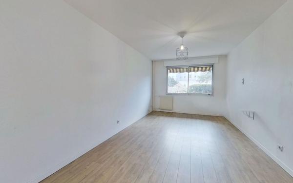 Appartement à louer    3 pièces •  Villeurbanne