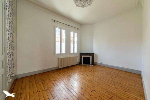 Maison à vendre |                                       Agen |                                        8 pièces  |  189 m²
