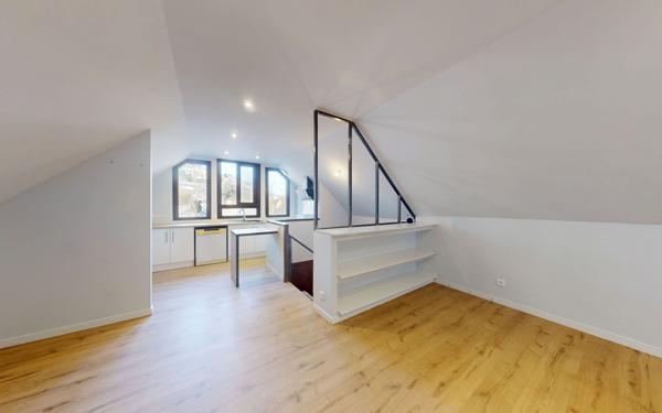 Appartement à louer    3 pièces • 62,56 m2 Le Monastère
