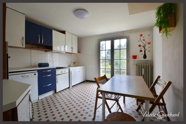 Maison familiale ou investissement à Port-Sainte-Foy-et-Ponchapt – 175 m² – 5 chambres – Double logement – Jardin 1038 m²