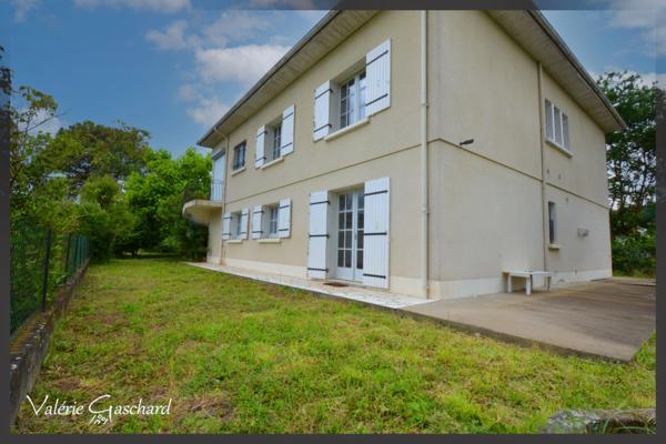 Maison familiale ou investissement à Port-Sainte-Foy-et-Ponchapt – 175 m² – 5 chambres – Double logement – Jardin 1038 m²